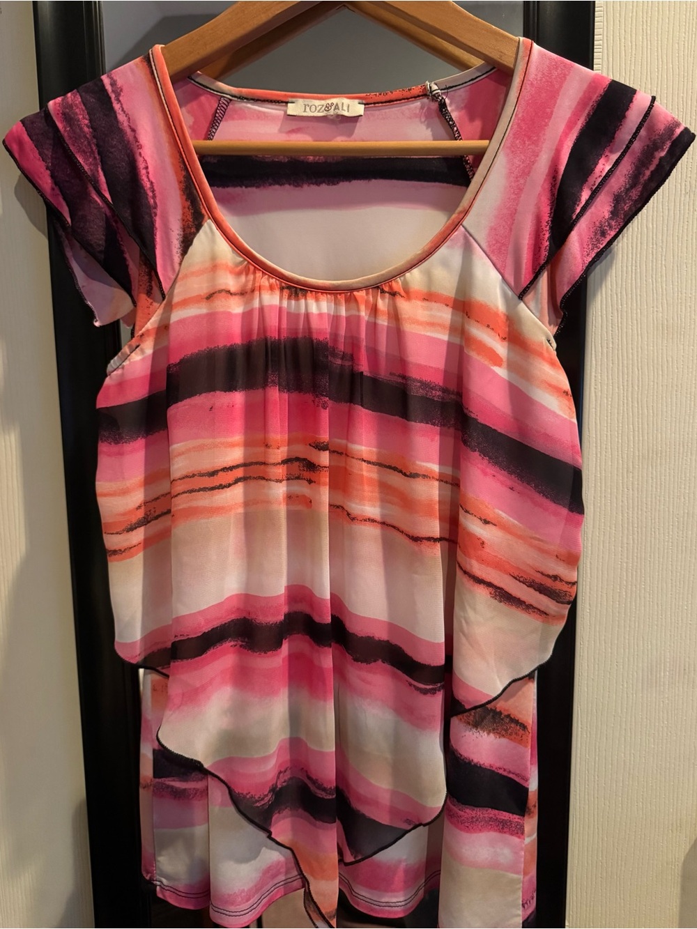 Roz & Ali Pink Orange Striped Flutter Sleeve Blouse